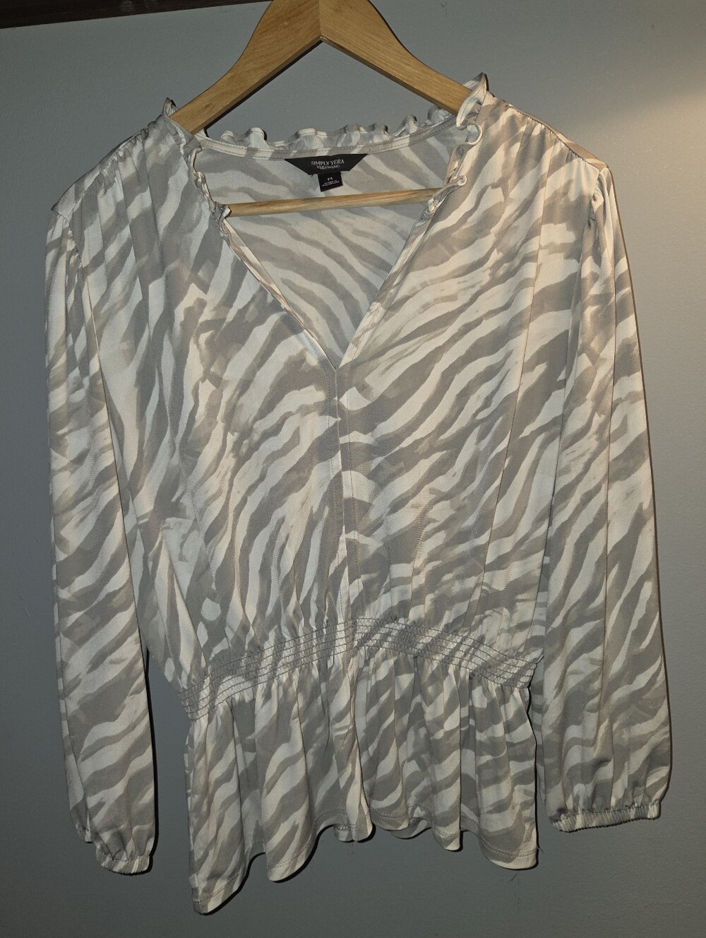 Simply Vera Vera Wang White and Taupe Zebra-Print Peplum Blouse